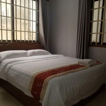 Wei Si Deng Hotel & Restaurant Phnom Penh Ngoại thất bức ảnh