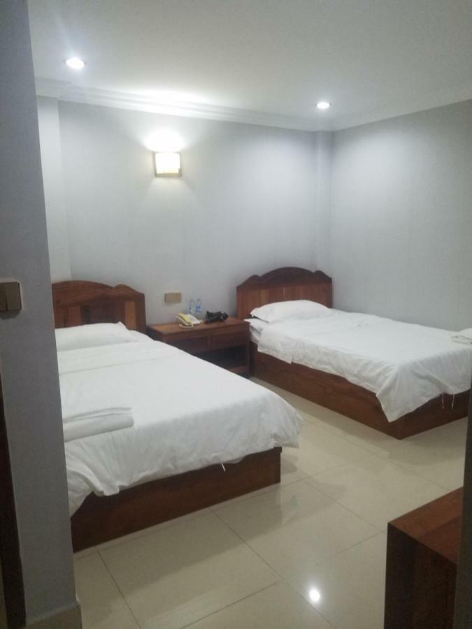 Wei Si Deng Hotel & Restaurant Phnom Penh Ngoại thất bức ảnh