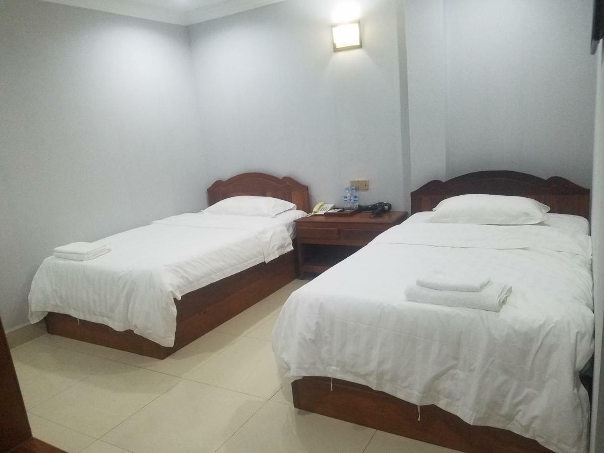 Wei Si Deng Hotel & Restaurant Phnom Penh Ngoại thất bức ảnh
